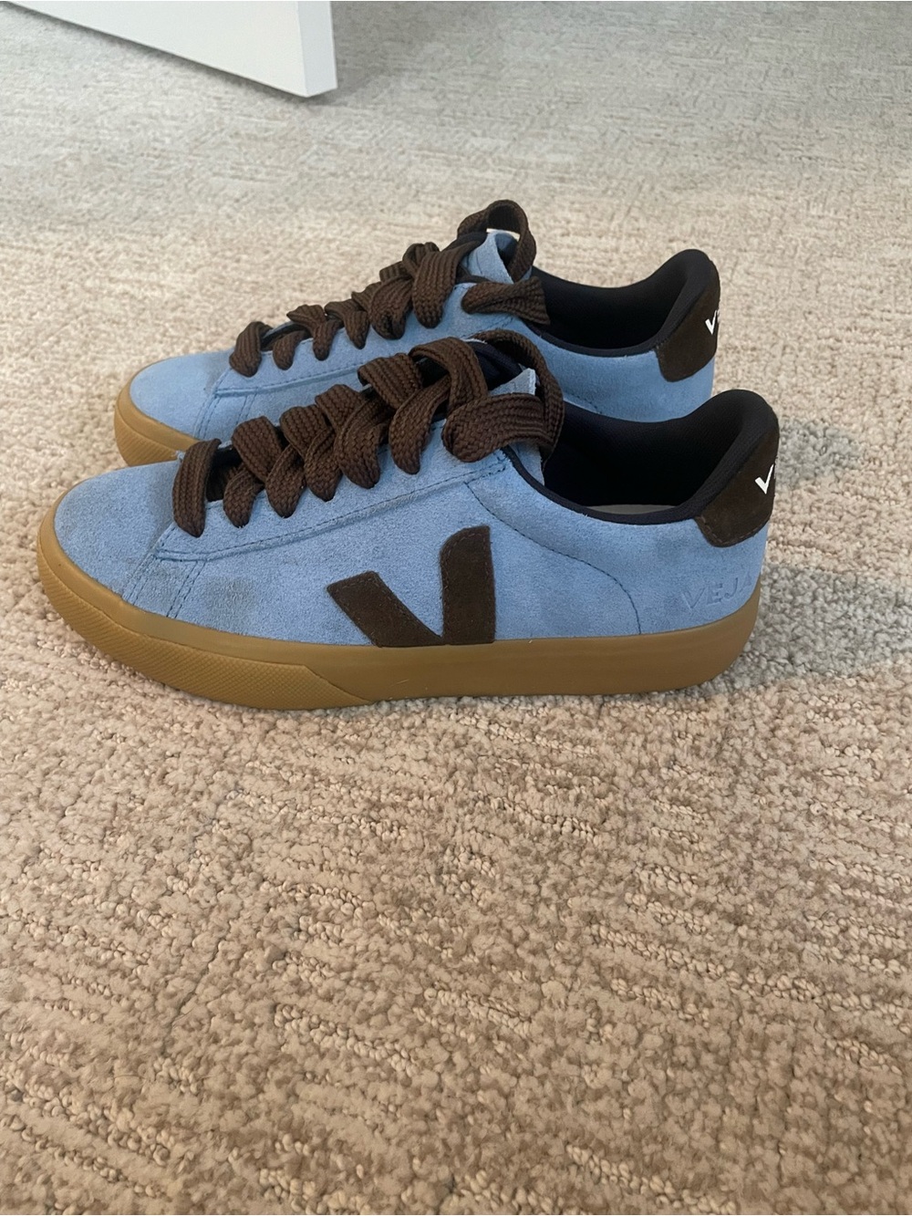 Veja sneakers!!